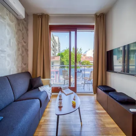 Le Spacieux 1 Apartament *